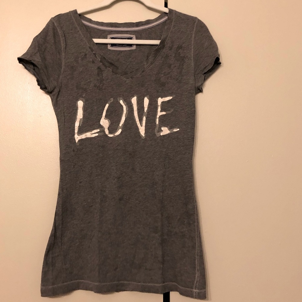 Graphic tee